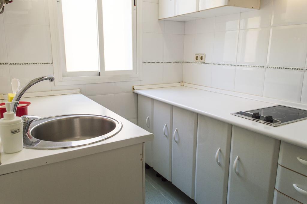 For You Rentals Reina Sofia Apartment Temporal Df21 马德里 外观 照片
