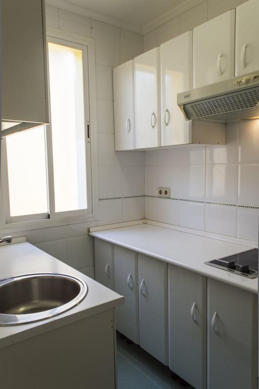 For You Rentals Reina Sofia Apartment Temporal Df21 马德里 外观 照片